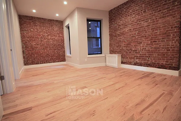 Rented by Mason Group LLC | media 36