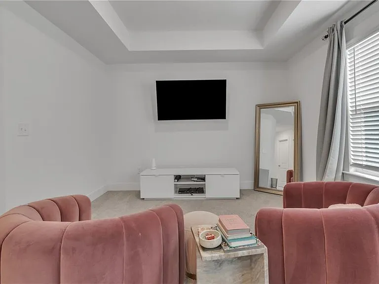 7689 Baron Rd — Photo 30