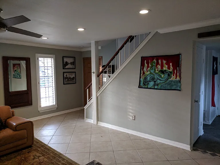 8415 Loralinda Dr — Photo 2