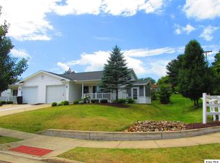 1 Highmeadow Dr, Mount Vernon, OH 43050
