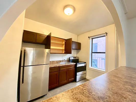 Rented by Compass | media 2