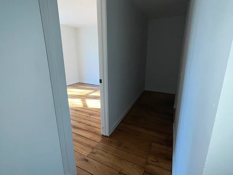 9 Essex Rd — Photo 6