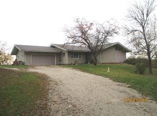 13414 Old Palistine Rd, Bunceton, MO 65237