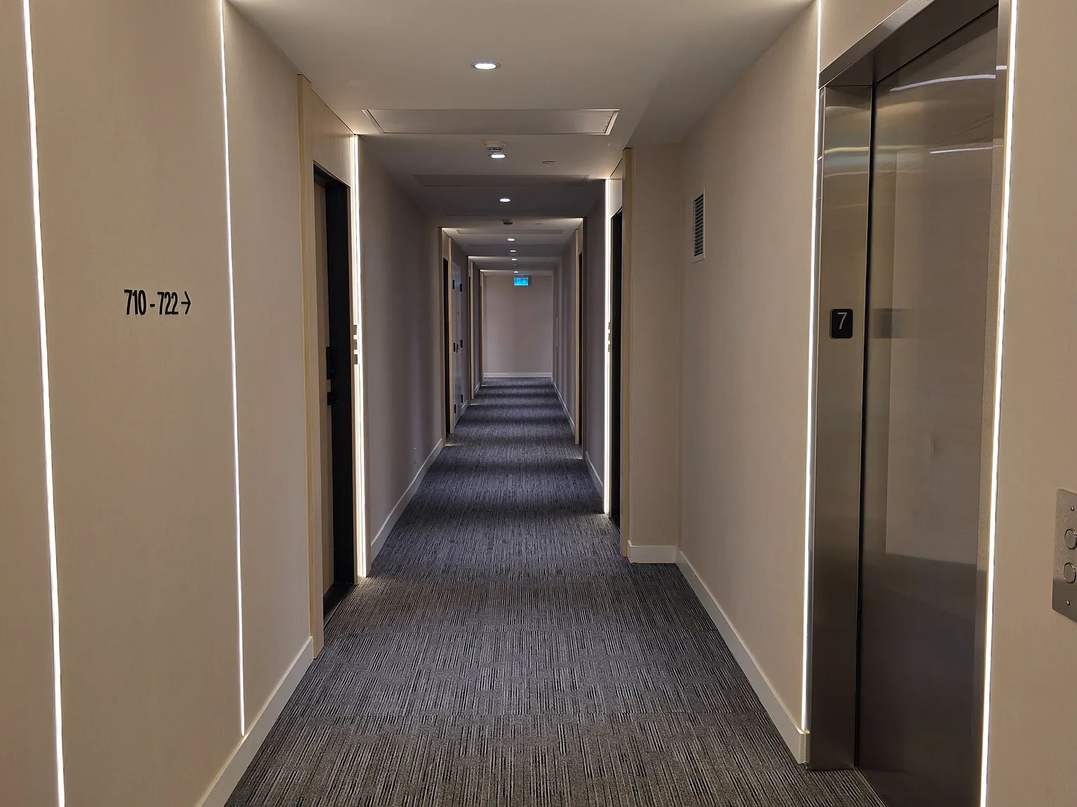 Six99 Condos — Photo 2
