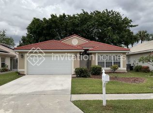7661 Bristol Bay Ln, Lake Worth, FL 33467