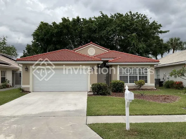 7661 Bristol Bay Ln, Lake Worth, FL 33467