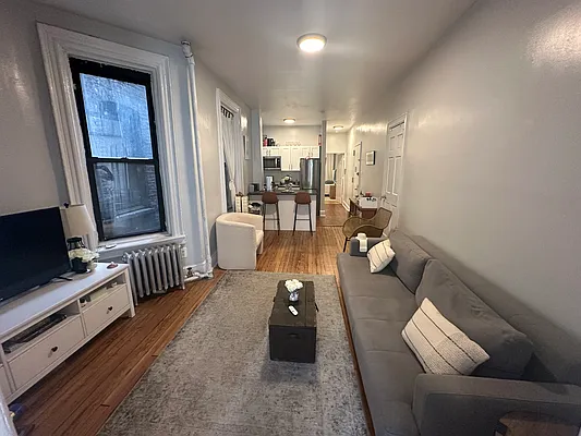 Rented by Living New York | media 7