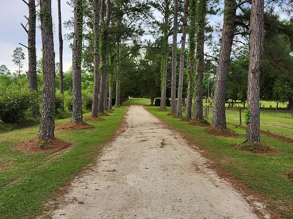 239 Barfield Rd, Sylvester, GA 31791