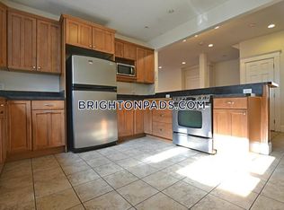 45 Radnor Rd #1H, Brighton, MA 02135