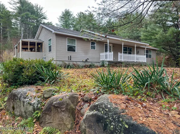 12 Towner Road, Lake Luzerne, NY 12846
