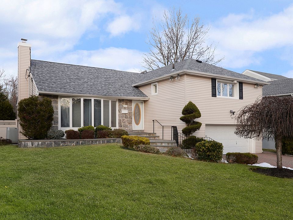 167 Robby Ln, Manhasset Hills, NY 11040 Zillow