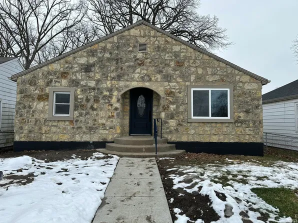 2411 S Grant St, Muncie, IN 47302