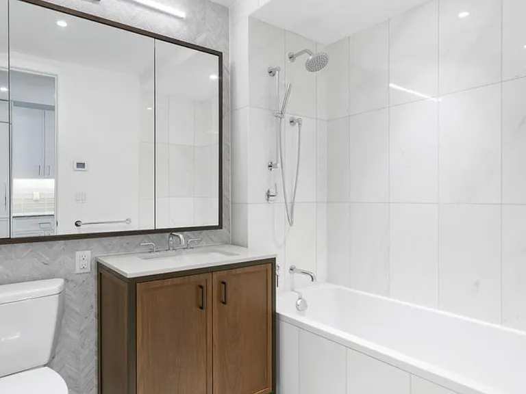 10 Lenox Ave #6B — Photo 5
