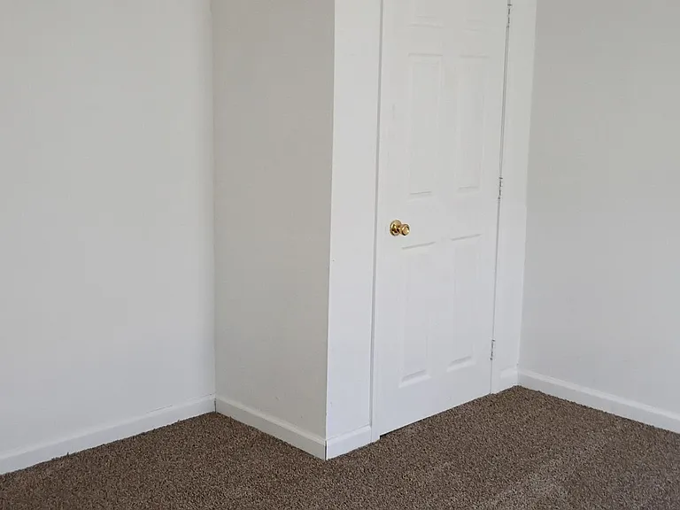 308 Wilson St — Photo 12