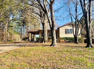 1980 August St, Conover, NC 28613