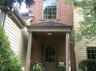 513 Farndale Rd, Pittsburgh, PA 15238