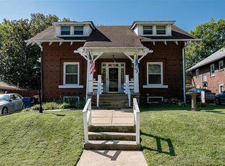 8220 Madison Ave, Saint Louis, MO 63114