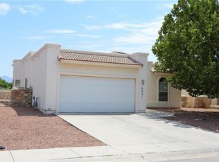 6051 Lourdes Rd, Sunland Park, NM 88008