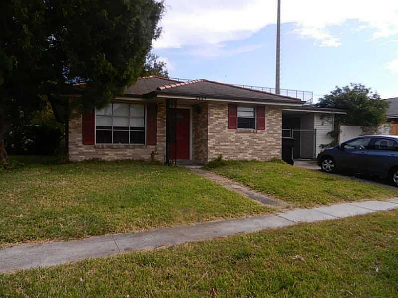 1st image of 2409 Veronica Dr
