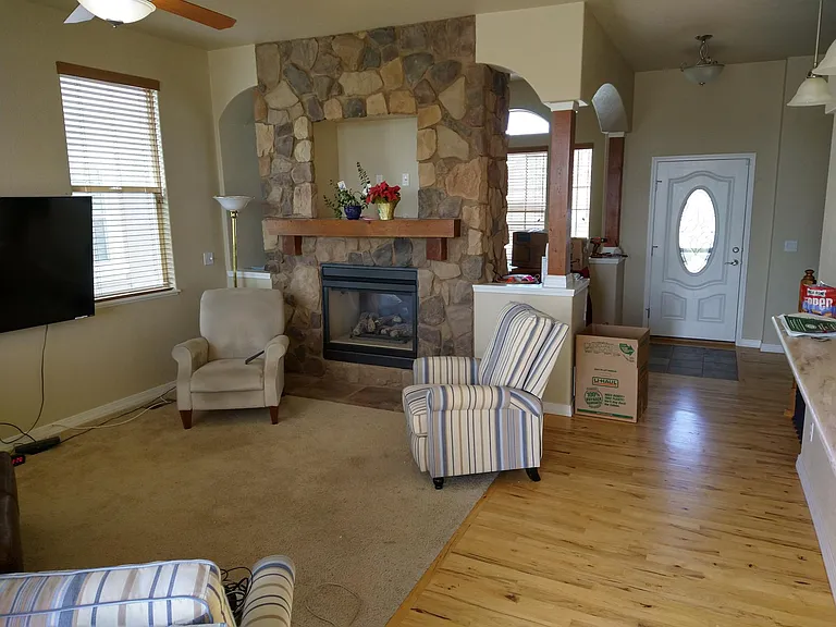 2331 Ledgewood Dr — Photo 9