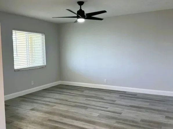 OCEAN PARK SOUTH APARTMENTS 2861 S. SEACREST BLVD BOYNTON BEACH, FL 33435