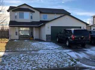 9202 N Prescott Dr, Hayden Lake, ID 83835