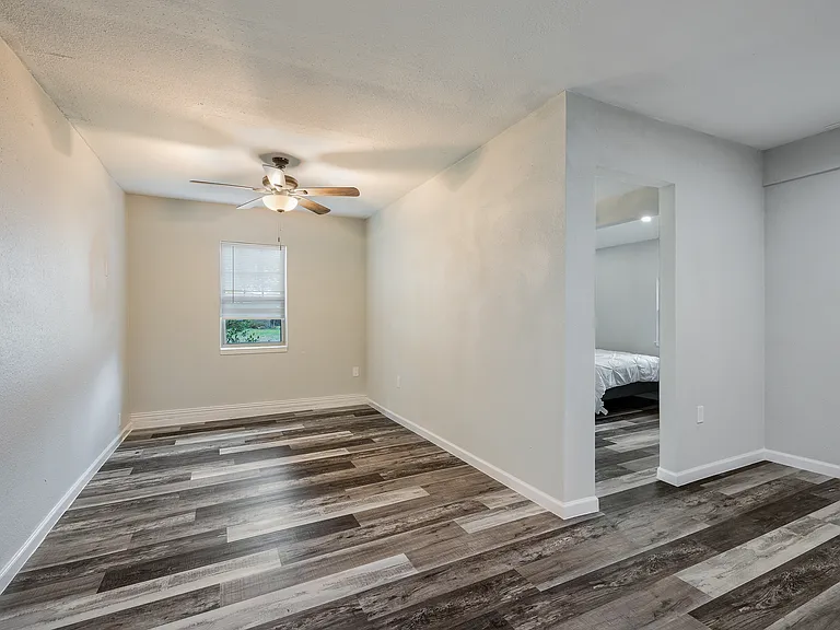 2969 Leahy Dr — Photo 15