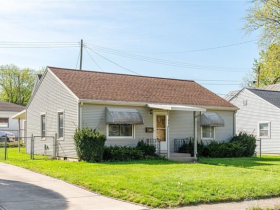 2nd image of 891 Catherine St