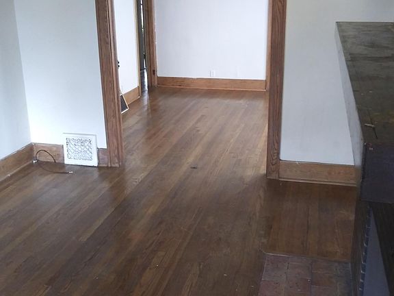 4th image of 569 Hague Ave #569