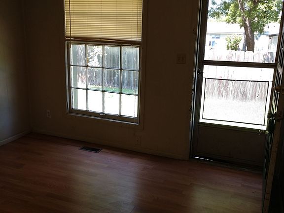 2. 1733 S Fern #2 Living Room (1)