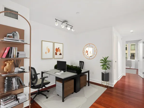 80 Riverside Boulevard image 7 of 22