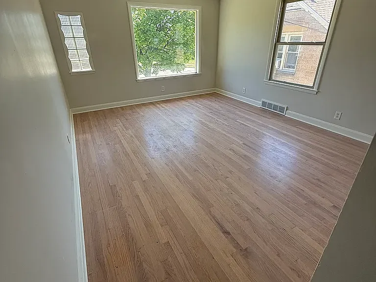 3391 S Howell Ave #1 — Photo 4