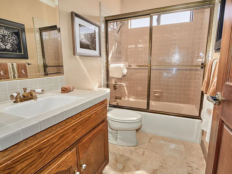 13565 Pyramid Dr — Photo 30