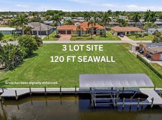 5264 Tamiami Ct, Cape Coral, FL 33904