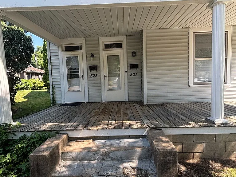 321-323 E Wheeling St — Photo 11