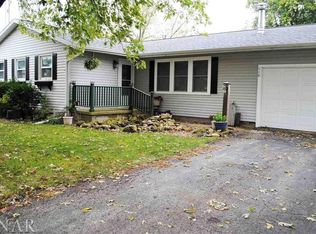 110 S Tipsord St, Arrowsmith, IL 61722