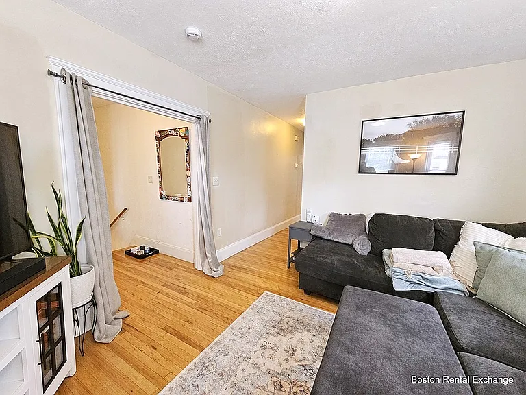 26 Julia St — Photo 4