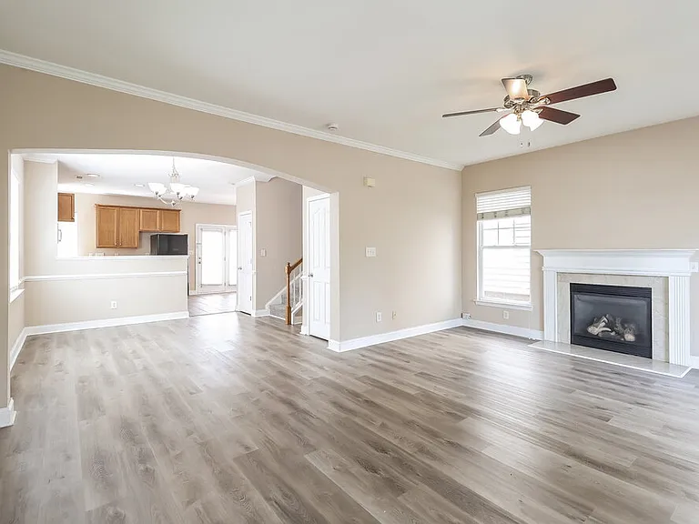13768 Aldenbrook Dr — Photo 6