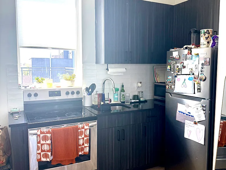 1183 New York Ave #5A — Photo 3