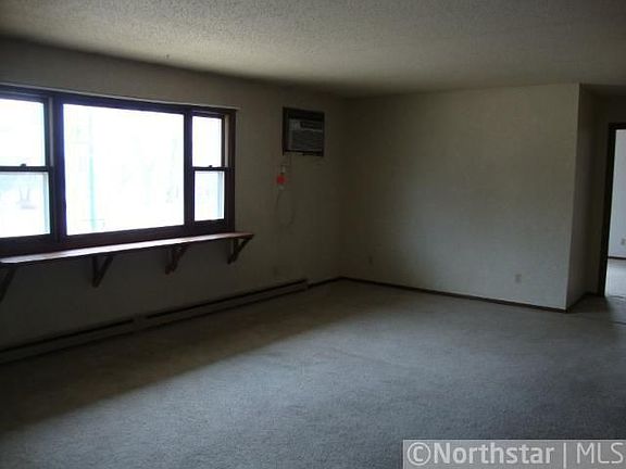 5th image of 114 Lake Ave S