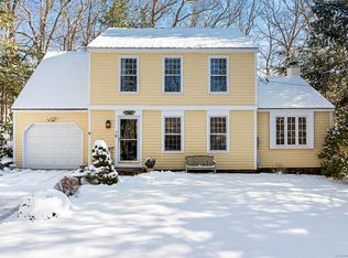 19 Book Hill Rd, Essex, CT 06426