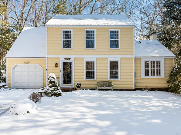 19 Book Hill Road, Essex, CT 06426