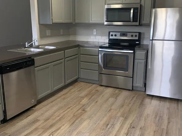 16324 Canyon Rd E #2, Puyallup, WA 98375