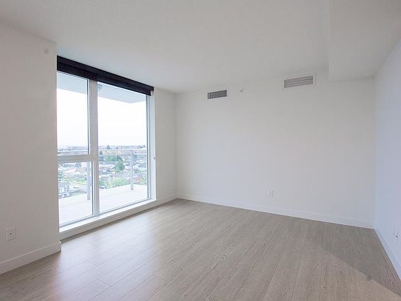 3rd image of 8988 Patterson Rd #Top