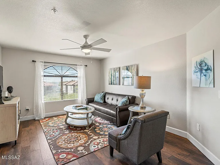 5751 N Kolb Rd #36204 — Photo 2