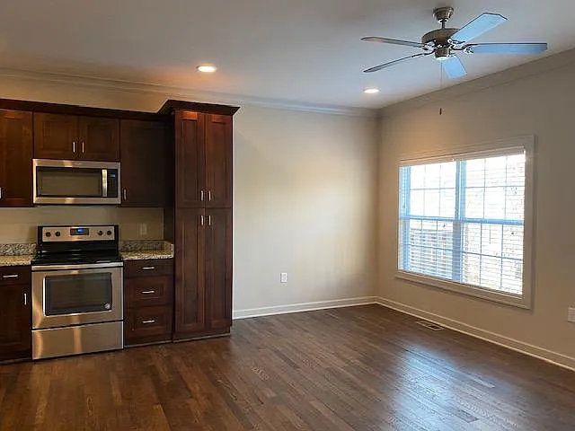 15829 Shawnee Dr — Photo 10