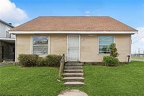 2nd image of 221 Liberty Terrace Dr