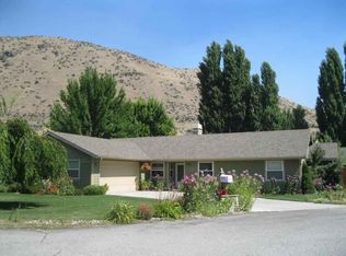 5643 E Cashmere Rd, Cashmere, WA 98815