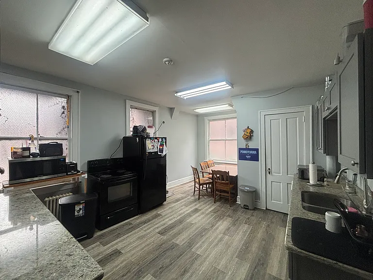 71 W Northampton St #1 — Photo 6