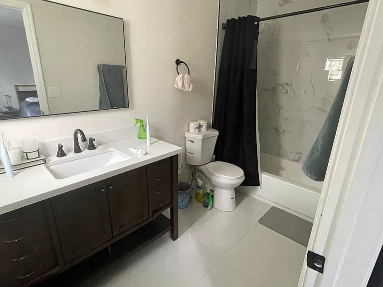 2591 Lake View Blvd — Photo 2